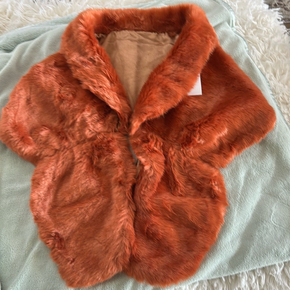 NWT La Fiorentina Burnt Orange Scarf Plush Wrap